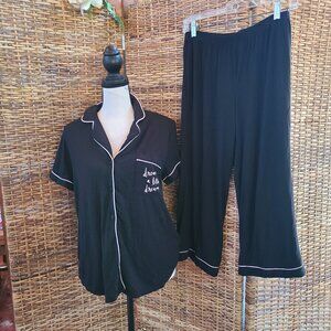 Kate Spade 2 Piece Pajama Set SZ Small Button Front Top Capri Pant Black & Pink